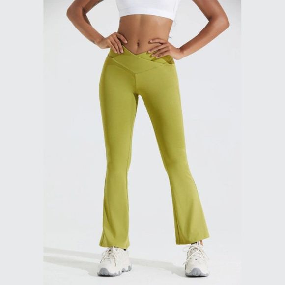 Crossover Flare Legging - Flare - Activity Legging - Crossover Waist - Work out - Picture 5 of 7